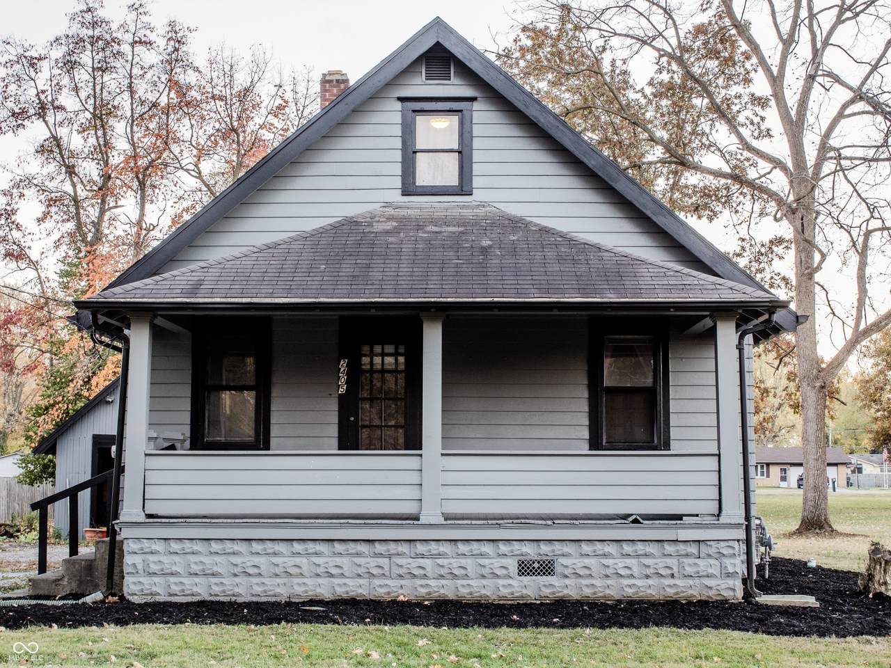 2405 38th Street - Photo 1