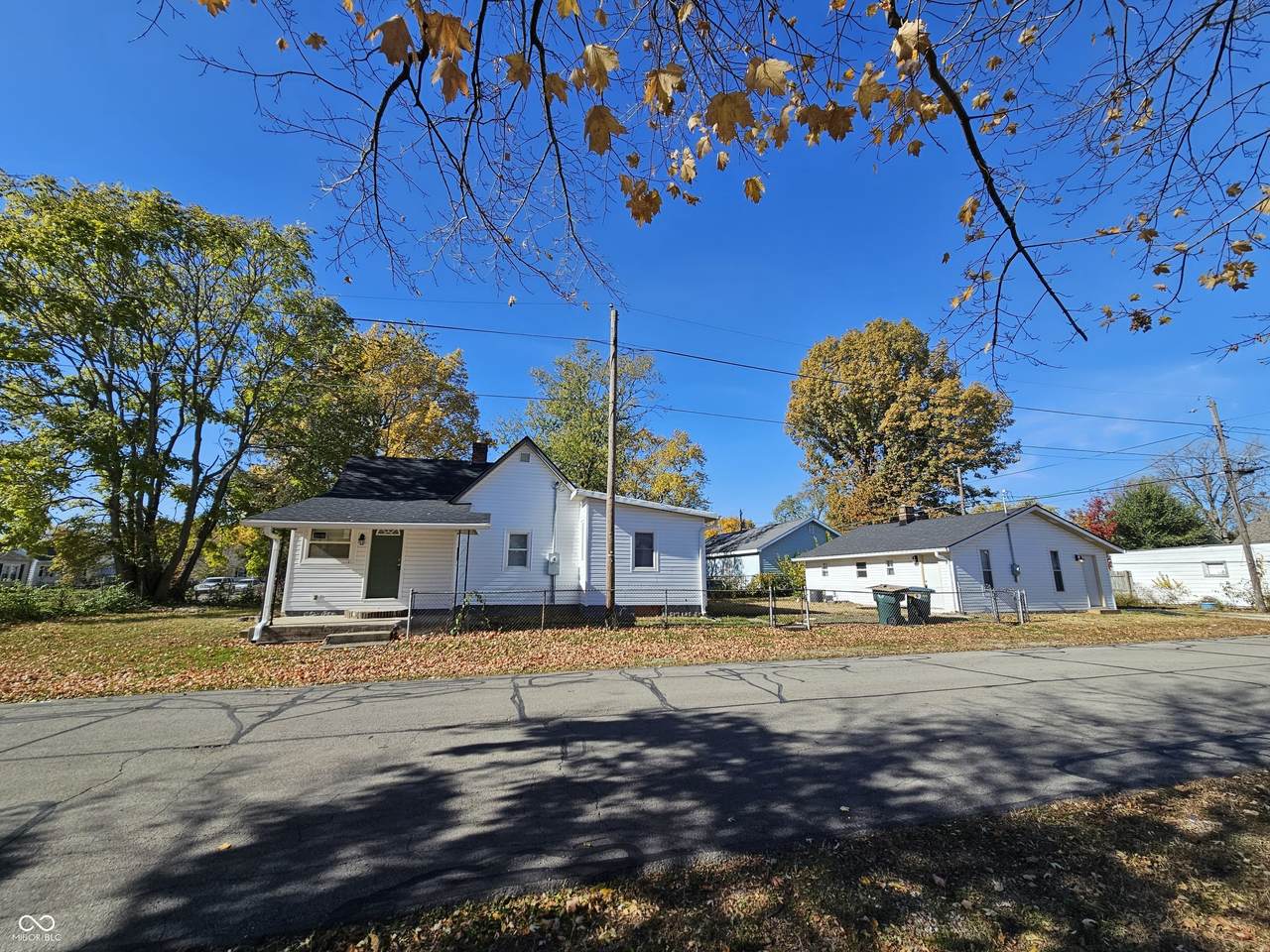 2300 9th Street - Photo 1