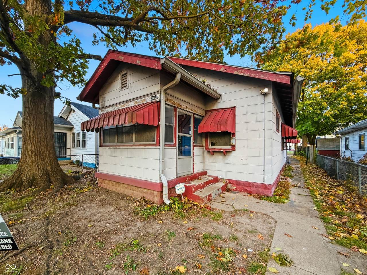 3457 Graceland Avenue - Photo 1