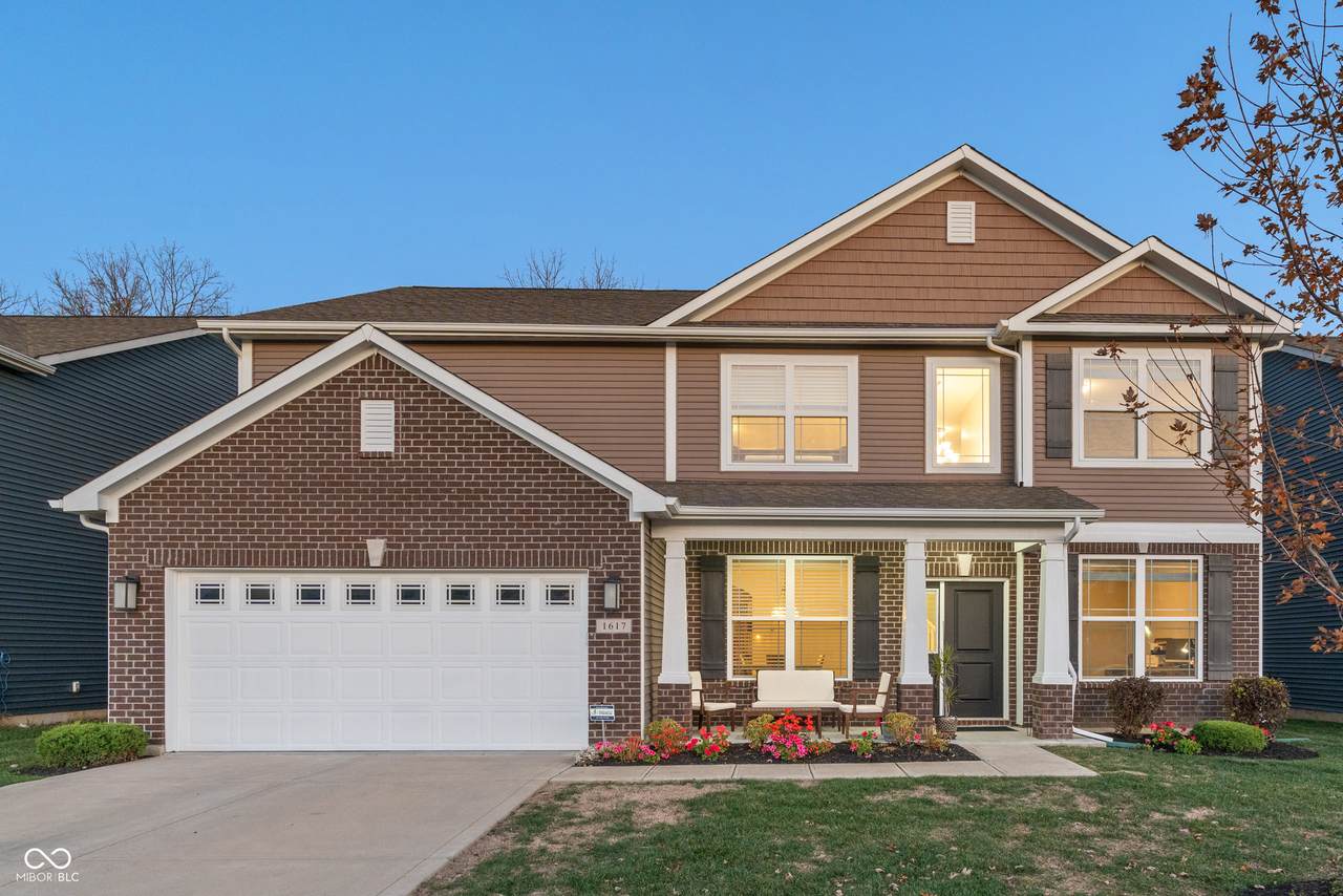 1617 Wedgewood Place - Photo 1