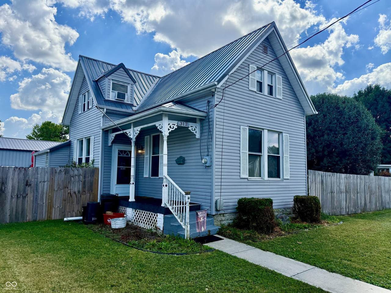 312 Eastern Avenue - Photo 1