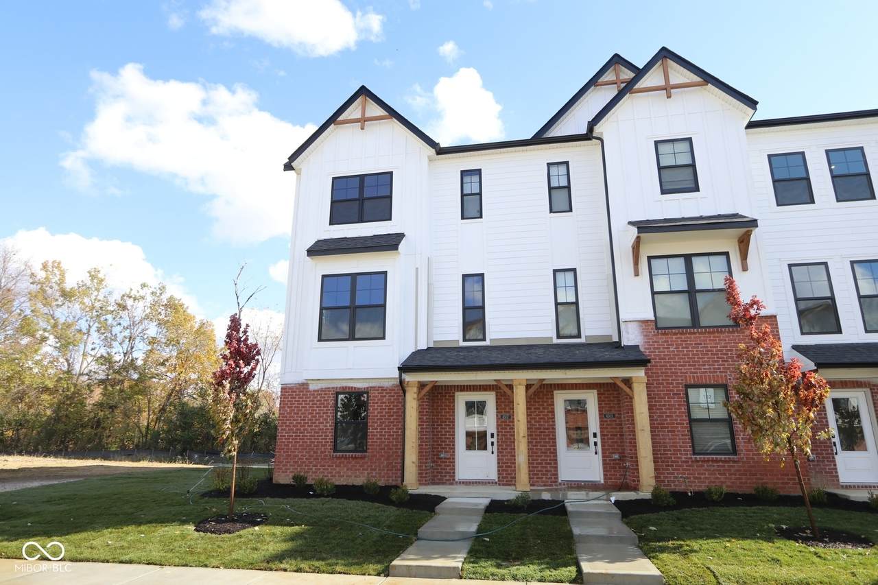 4507 Yellowwood Avenue - Photo 1
