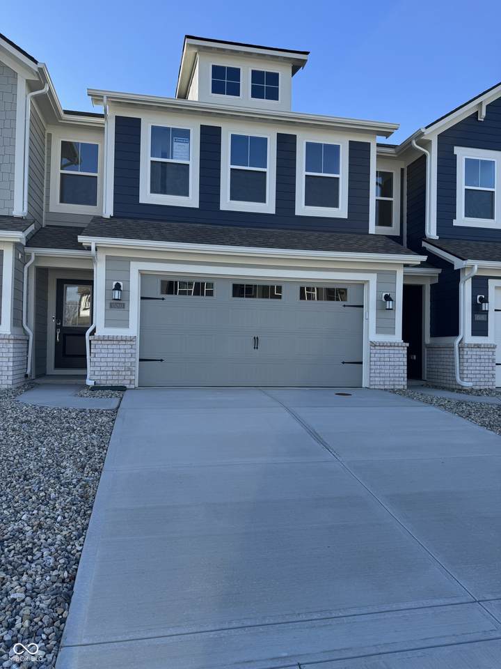 15203 Farrington Way - Photo 1