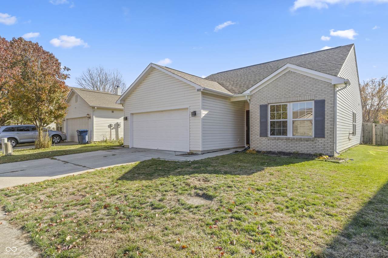 9699 Gibbon Lane - Photo 1