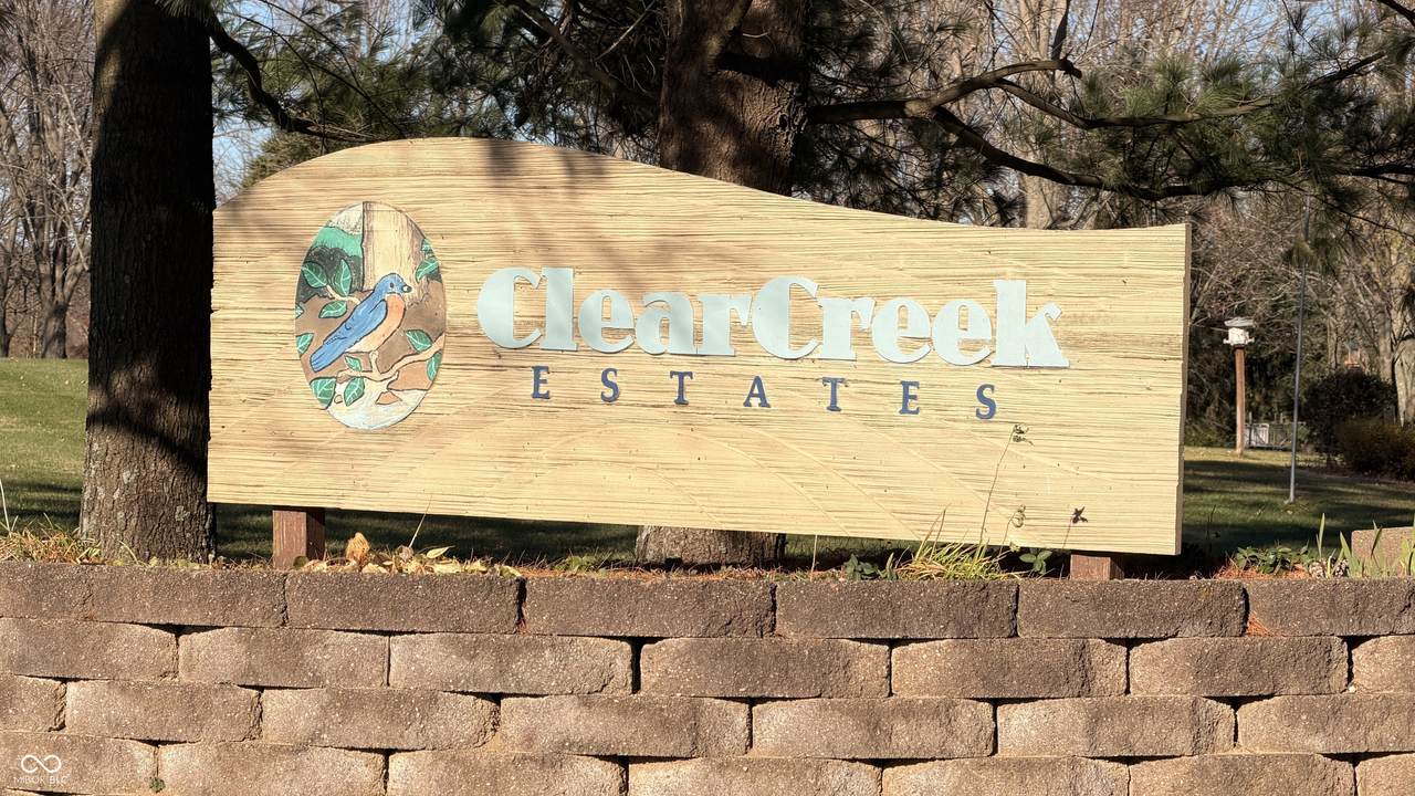 220 Robin Run Court - Photo 1