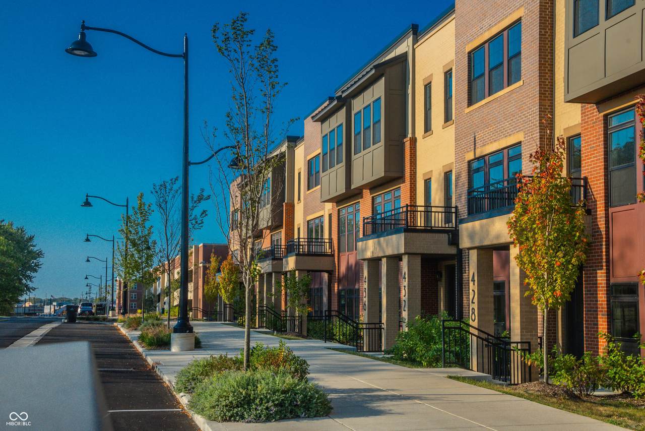 432 Meridian Street - Photo 1