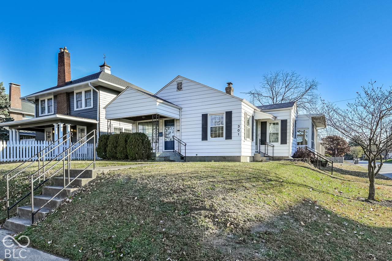 301 Ridgeview Drive - Photo 1