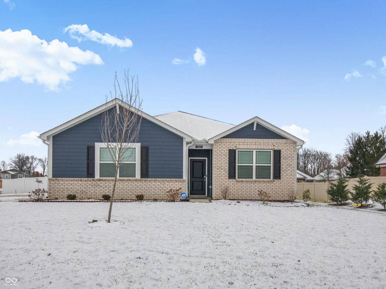 3809 Woodfield Drive - Photo 1