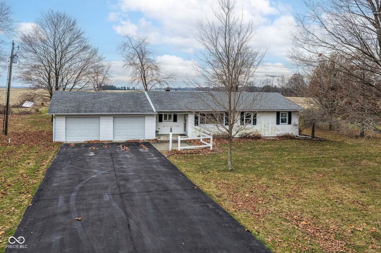 9815 266th Street - Photo 1