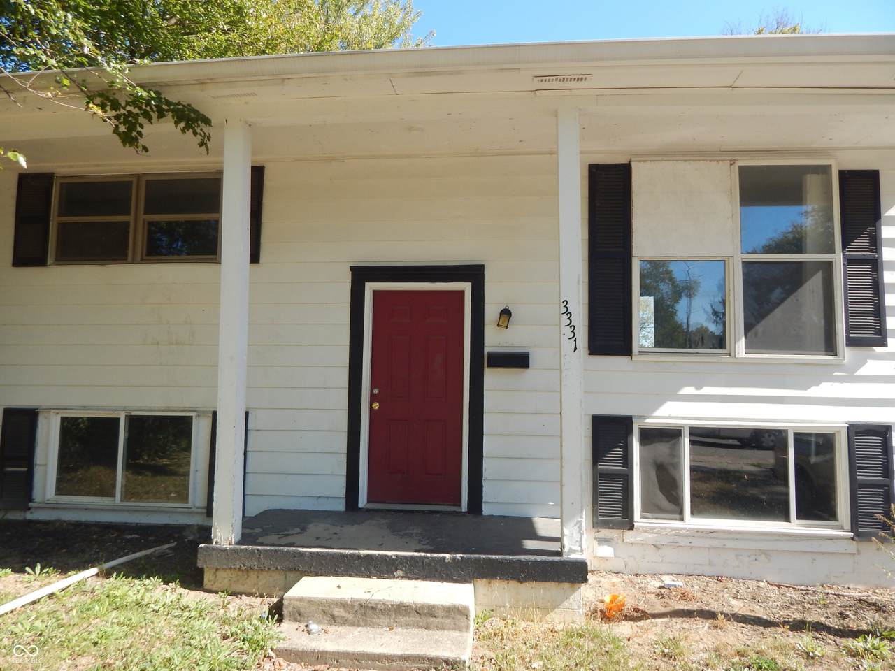 3331 Chester Avenue - Photo 1