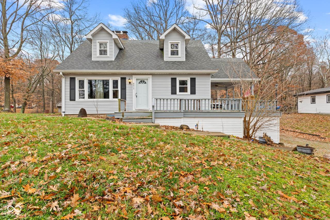 8615 Briarwood Lake East Drive - Photo 1