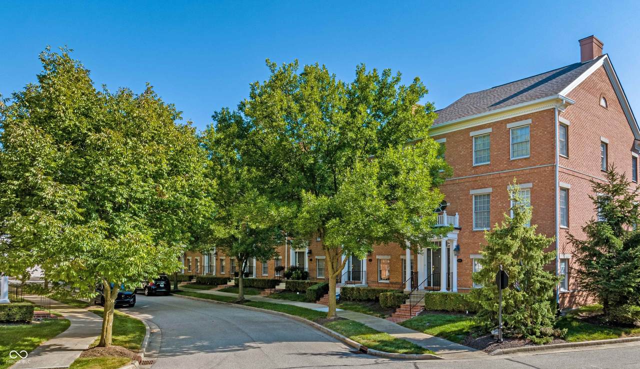 12741 Edgemont Way - Photo 1