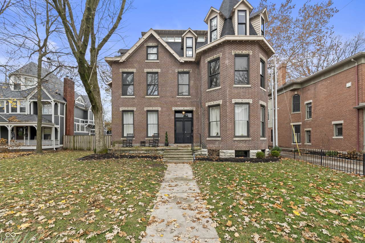 1340 Park Avenue - Photo 1