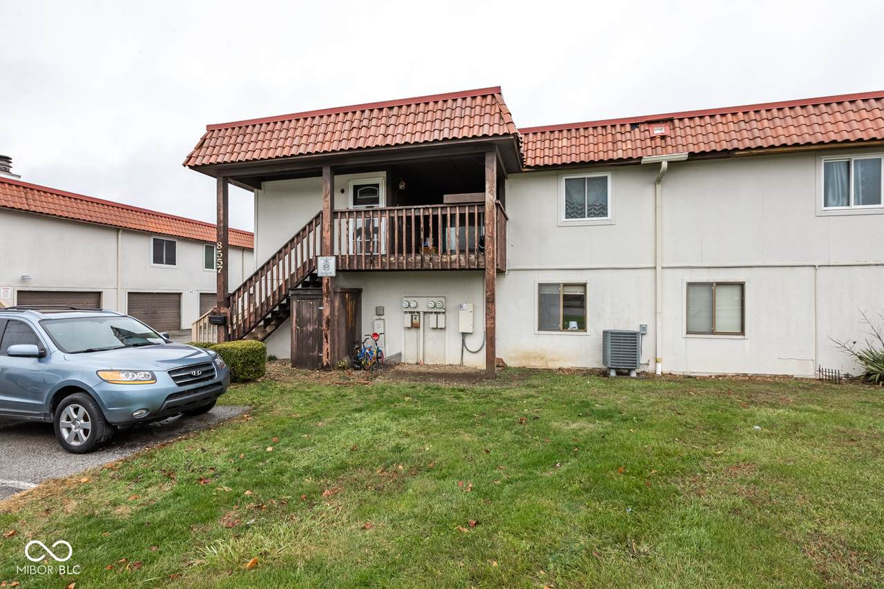 8557 La Corrida Court - Photo 1