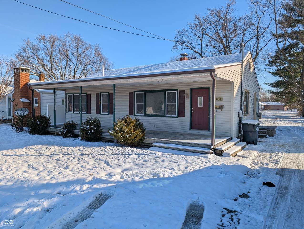 4826 Main Street - Photo 1