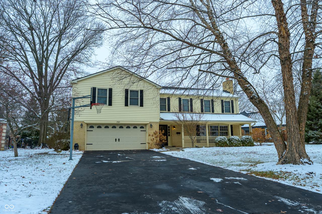 2302 Terrace Lane - Photo 1