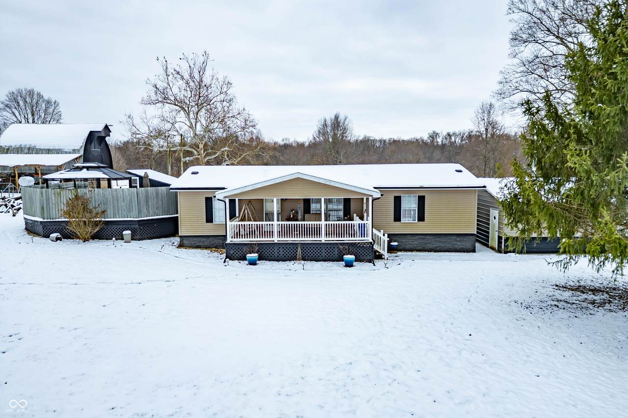 976 Vinegar Hill Road - Photo 1