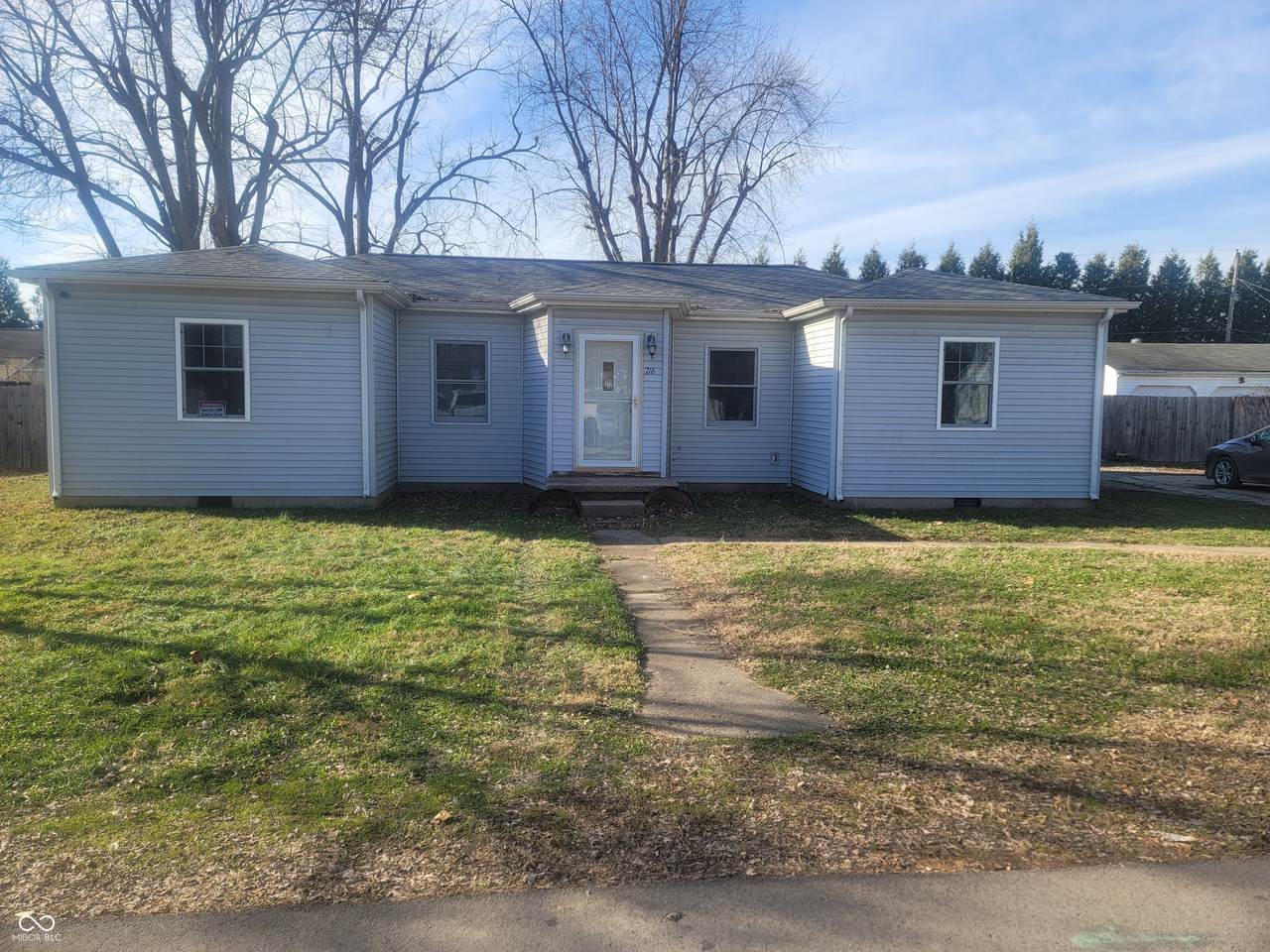 716 Fairview Drive - Photo 1