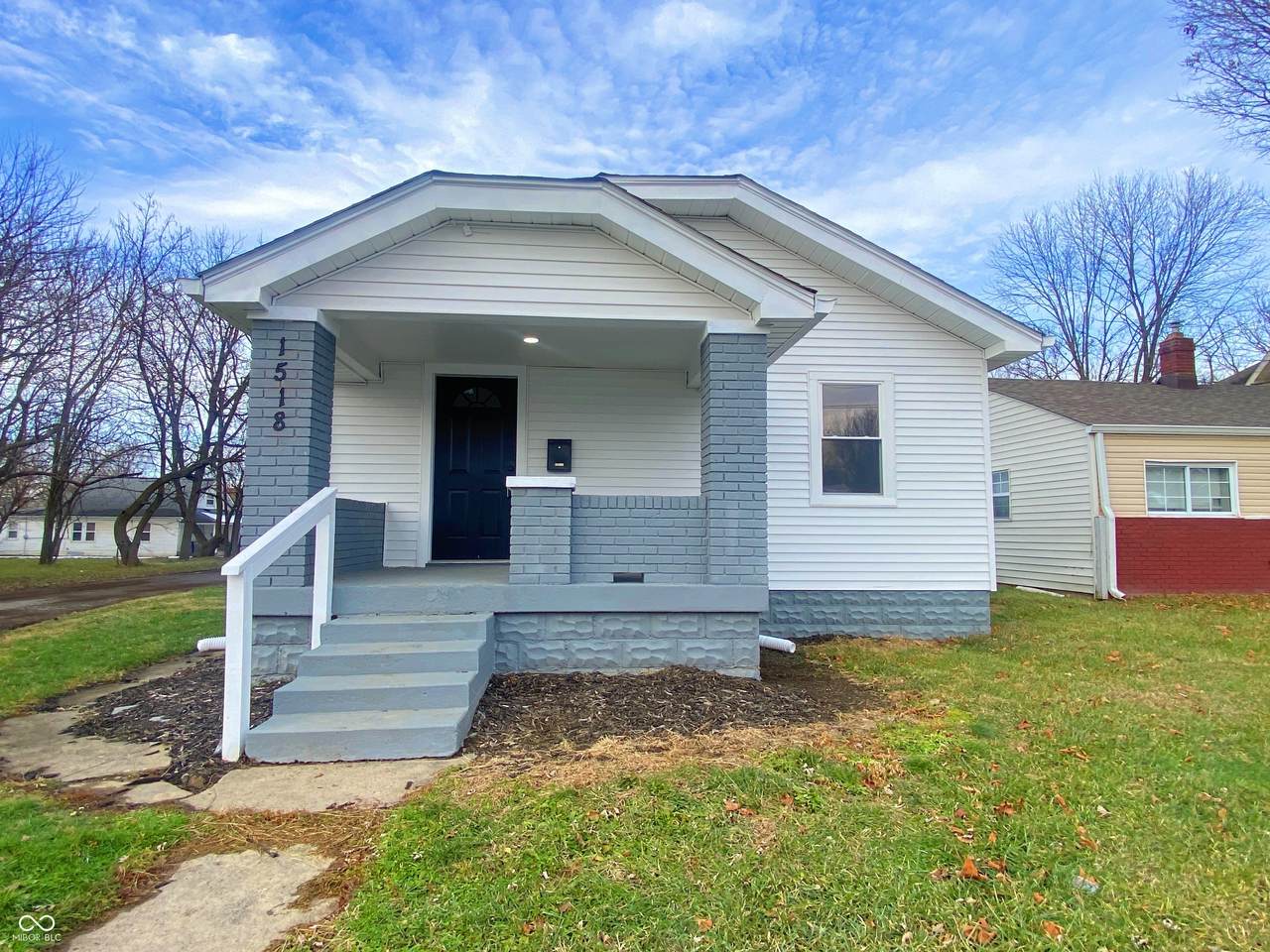 1518 Legrande Avenue - Photo 1