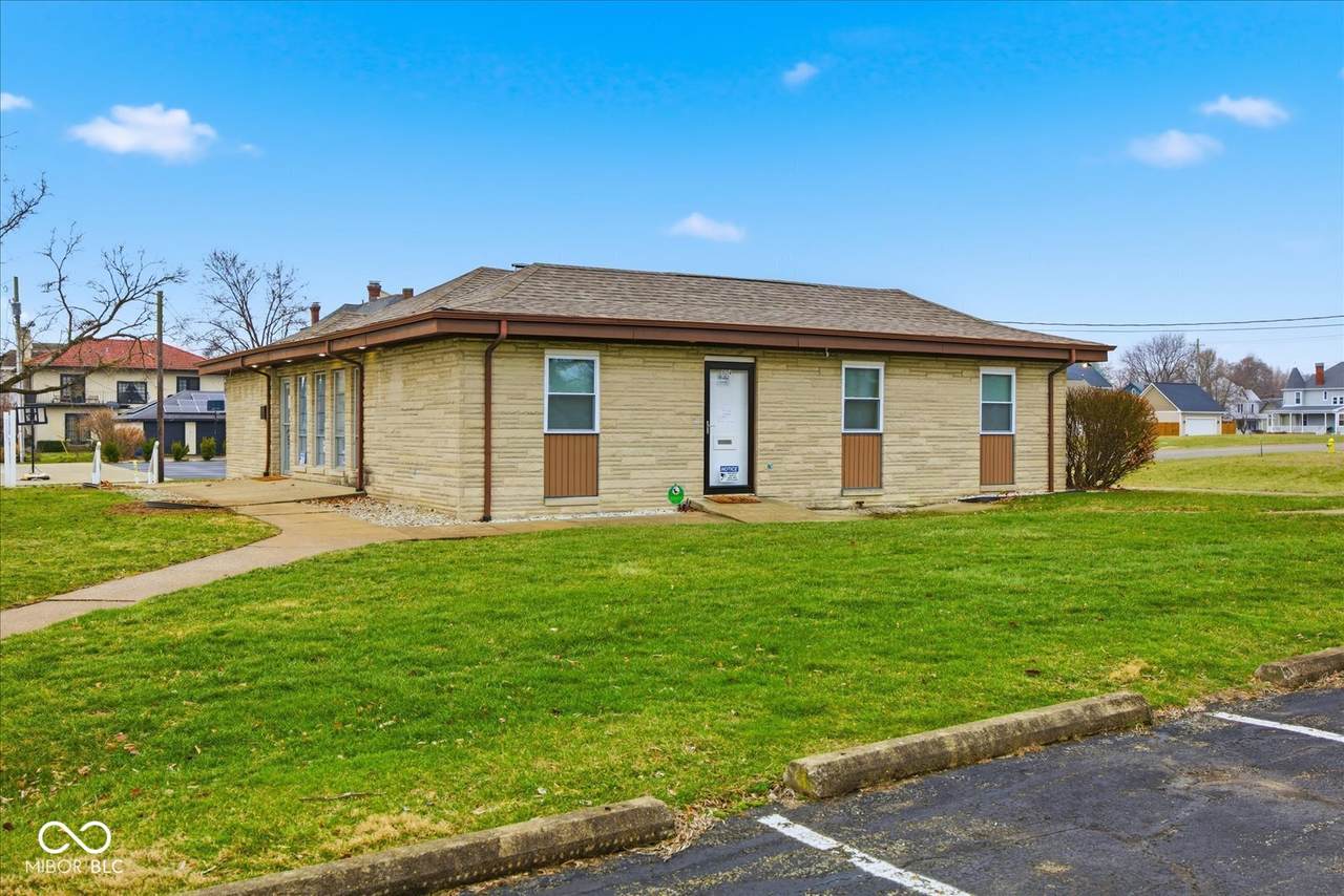 124 Franklin Street - Photo 1