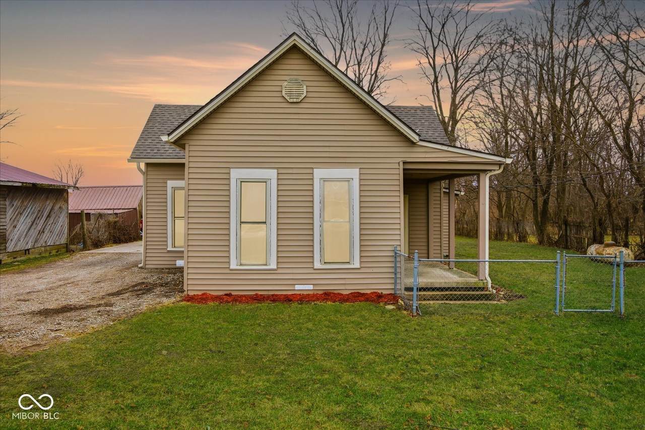 2407 Flat Rock Road - Photo 1