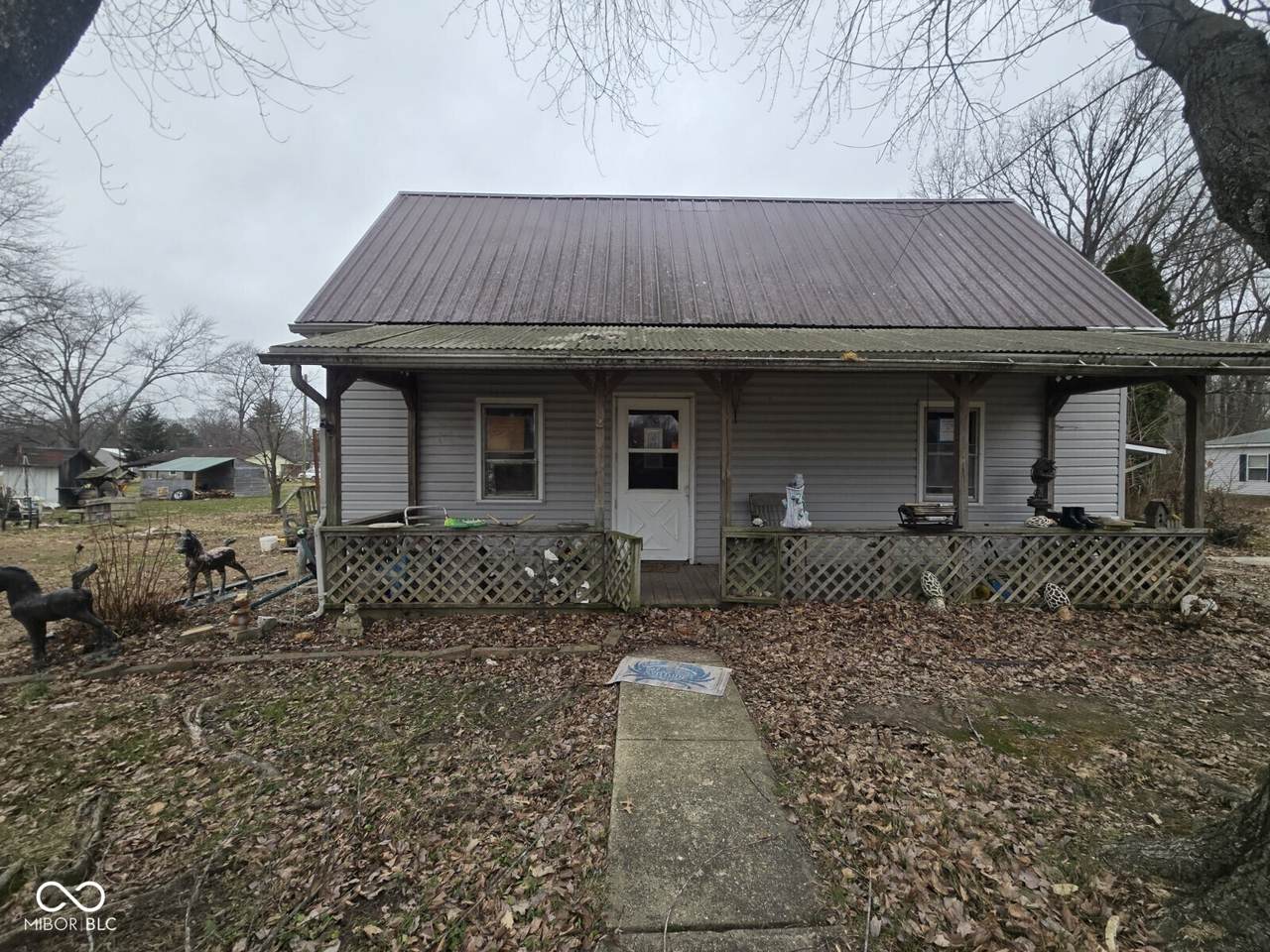 903 Sallust Street - Photo 1