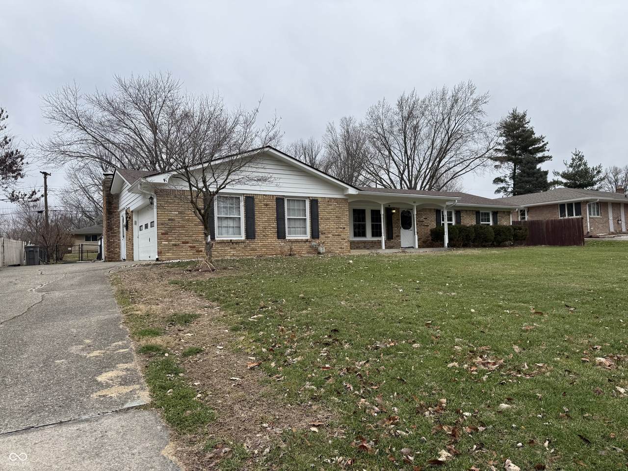 8122 East Street - Photo 1