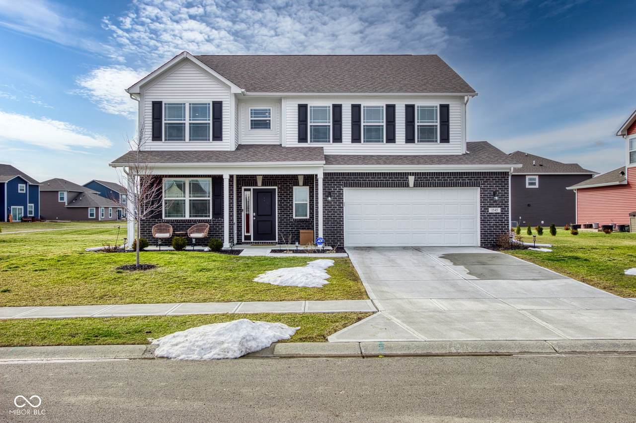 1545 Aster Drive - Photo 1