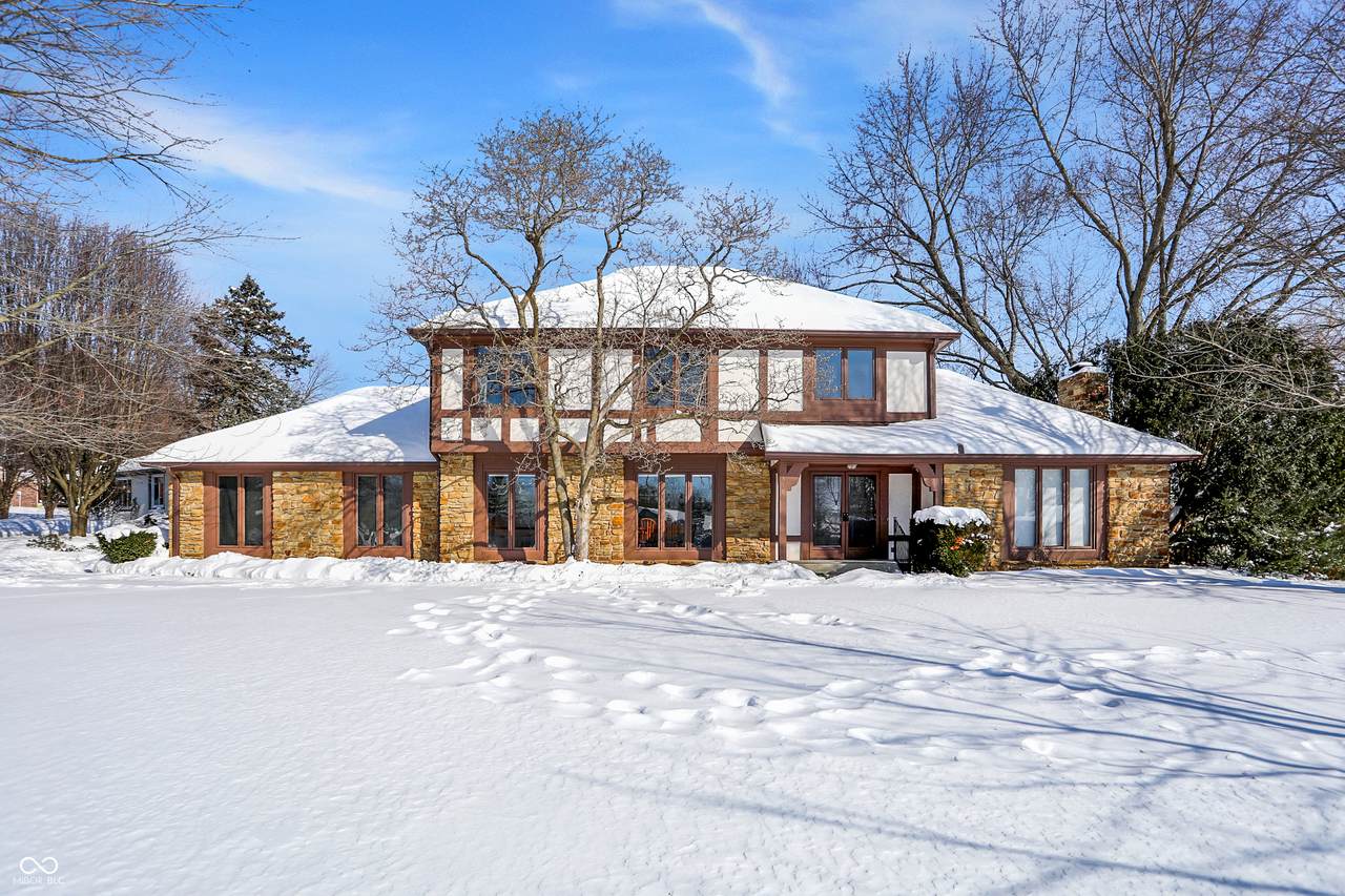 810 Granada Drive - Photo 1