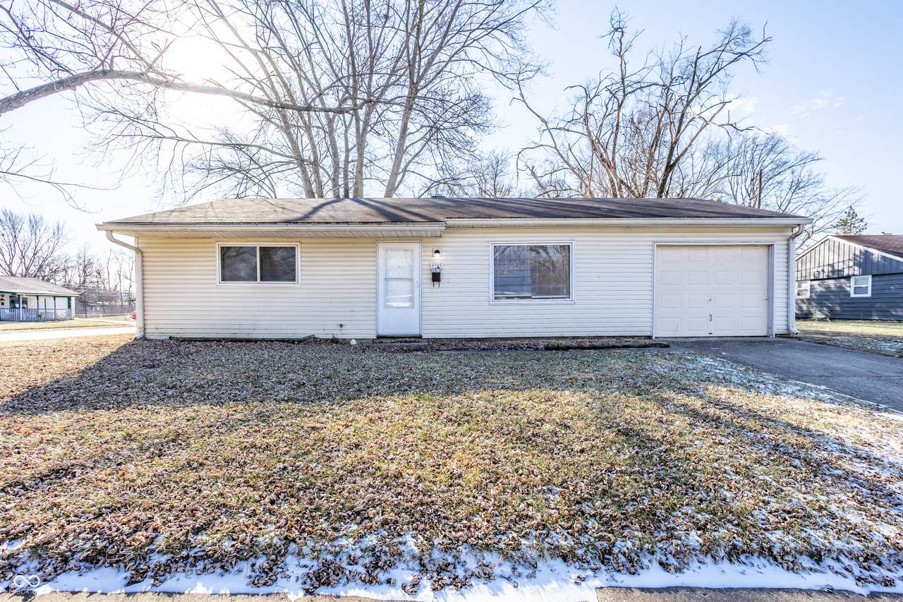 4040 Aspen Way - Photo 1