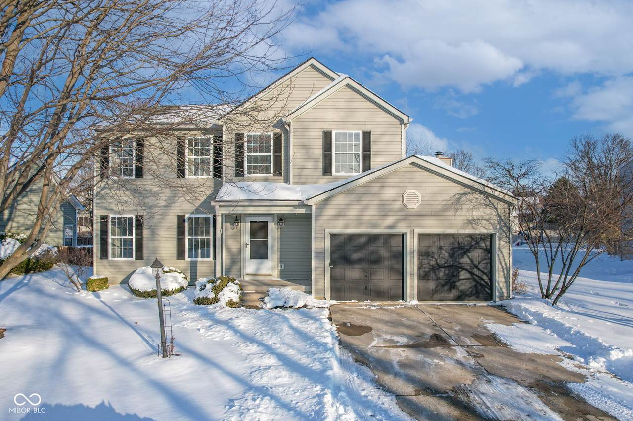 405 Creekstone Drive - Photo 1
