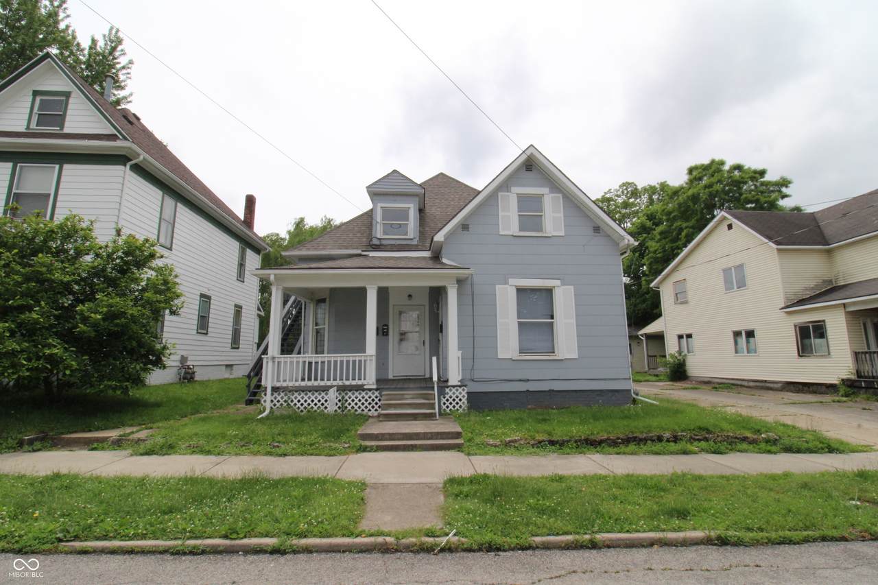 907 Main Street - Photo 1