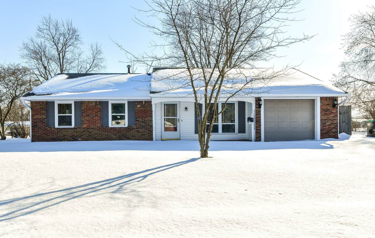 435 Southlane Drive - Photo 1