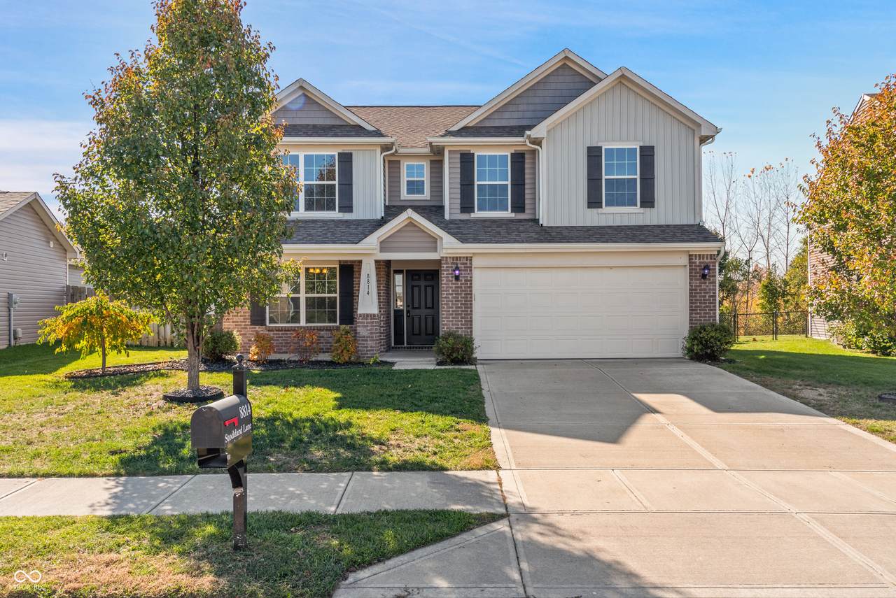 8814 Stoddard Lane - Photo 1