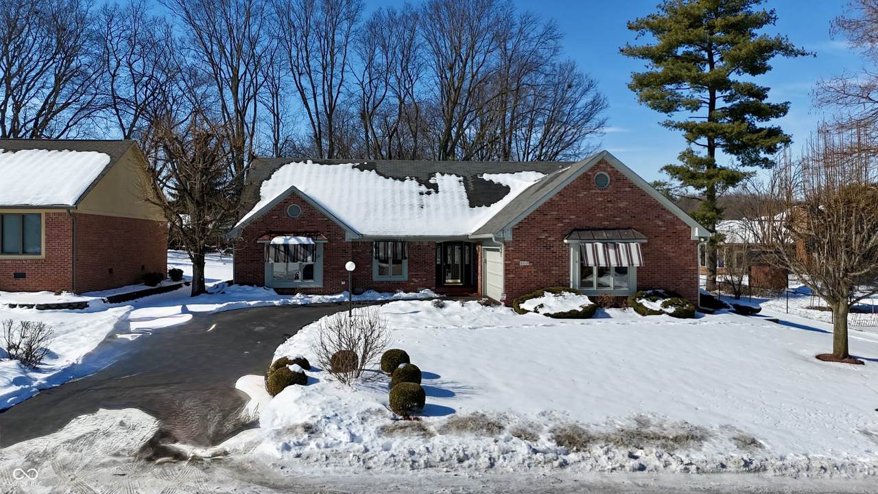 8512 Gallant Fox Drive - Photo 1