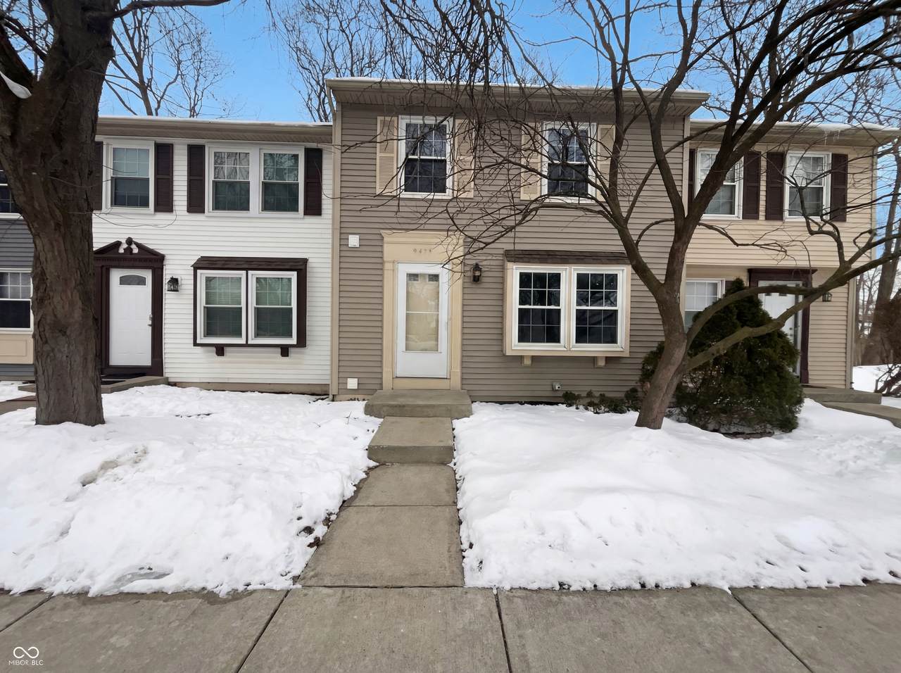 9473 Timber View Drive - Photo 1