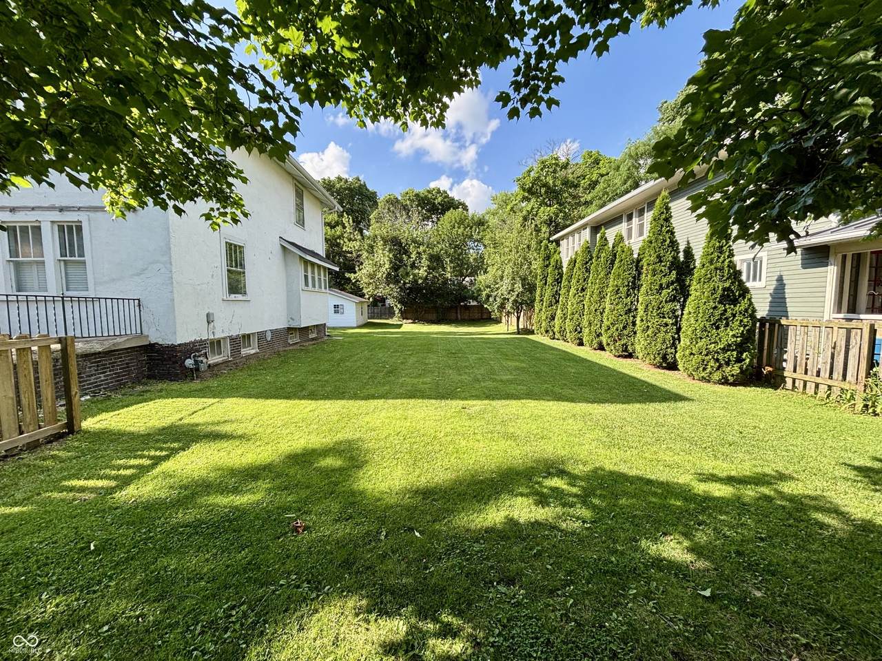 422 49th Street - Photo 1