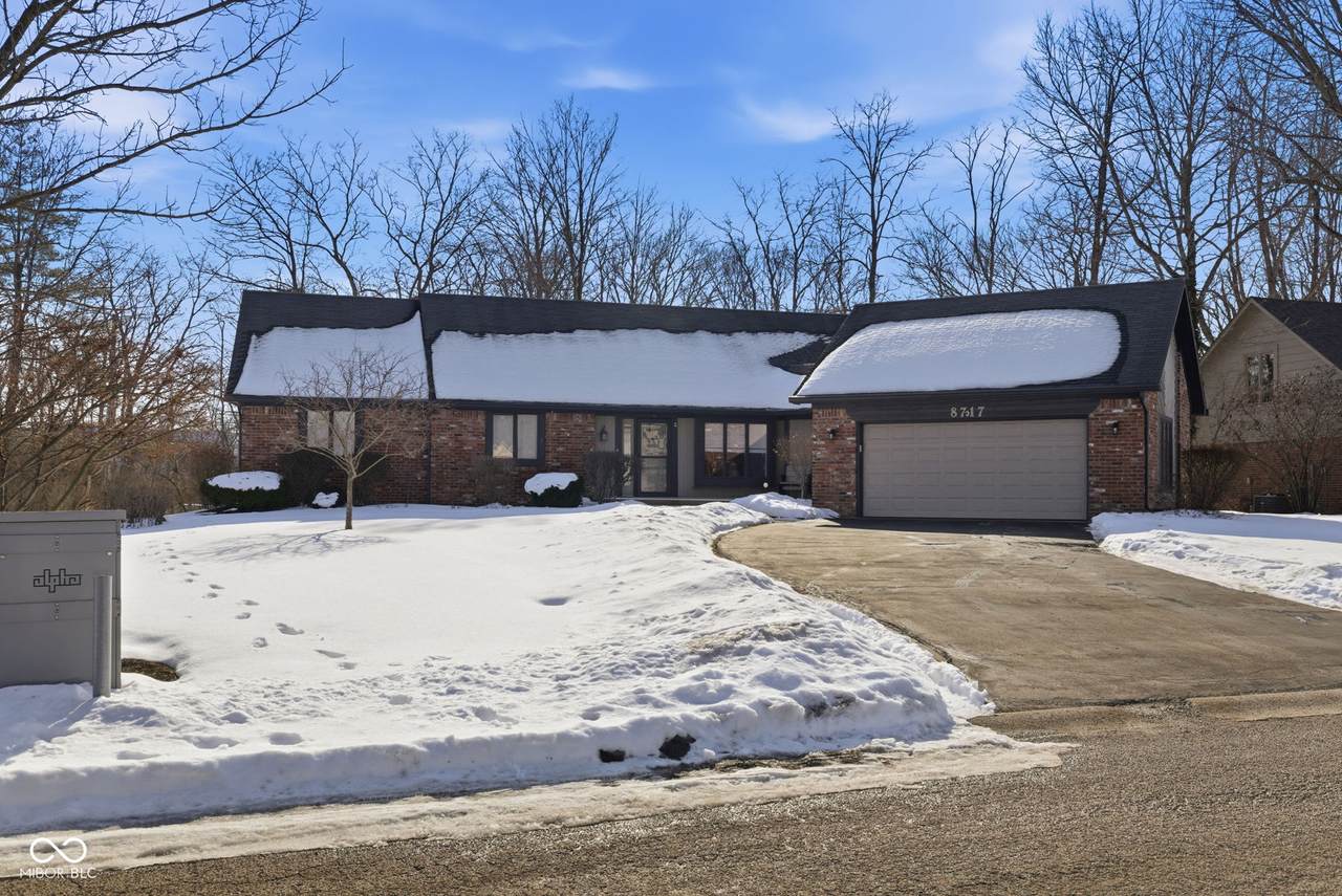 8717 Swiftsail Court - Photo 1