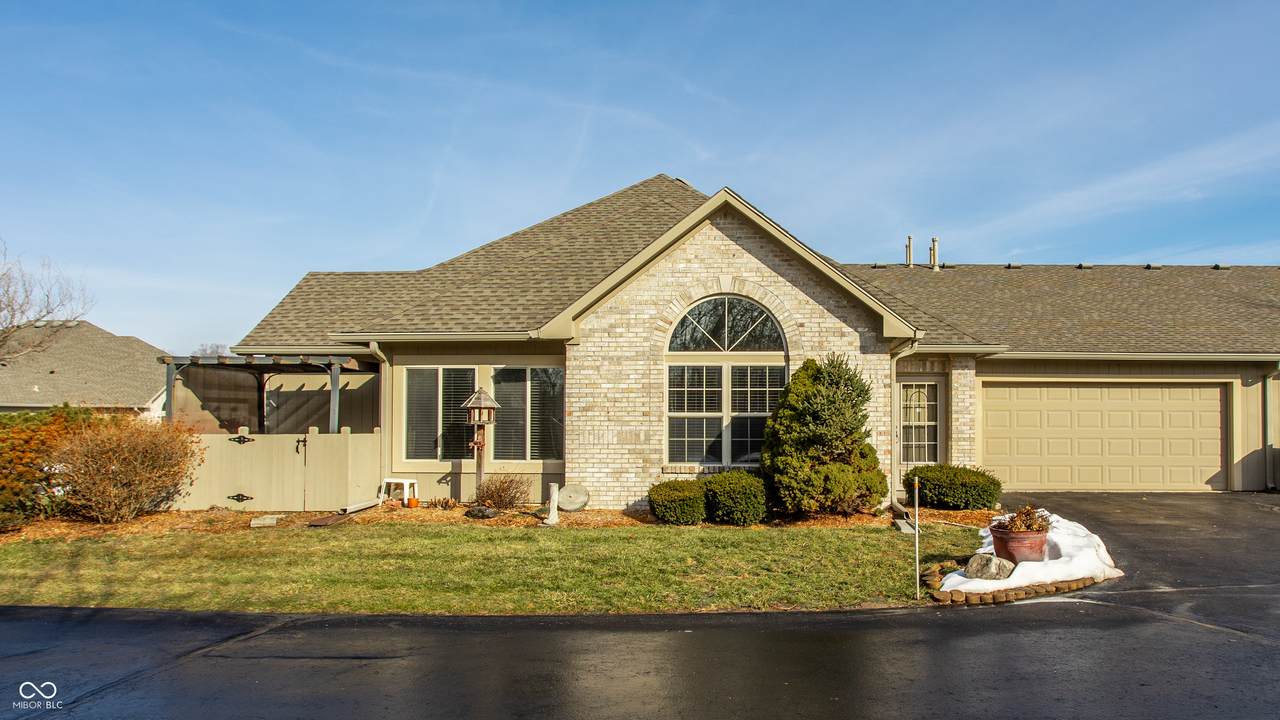 7729 Briarstone Drive - Photo 1