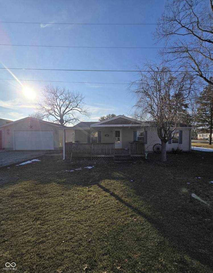 620 25th Street - Photo 1