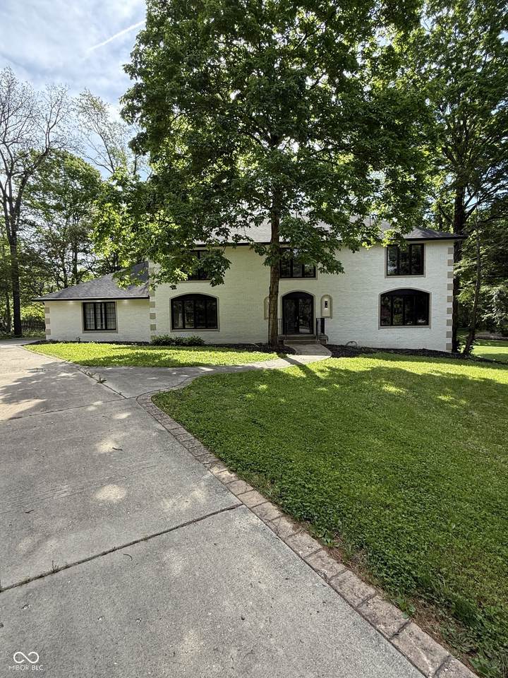 7811 Providence Circle - Photo 1