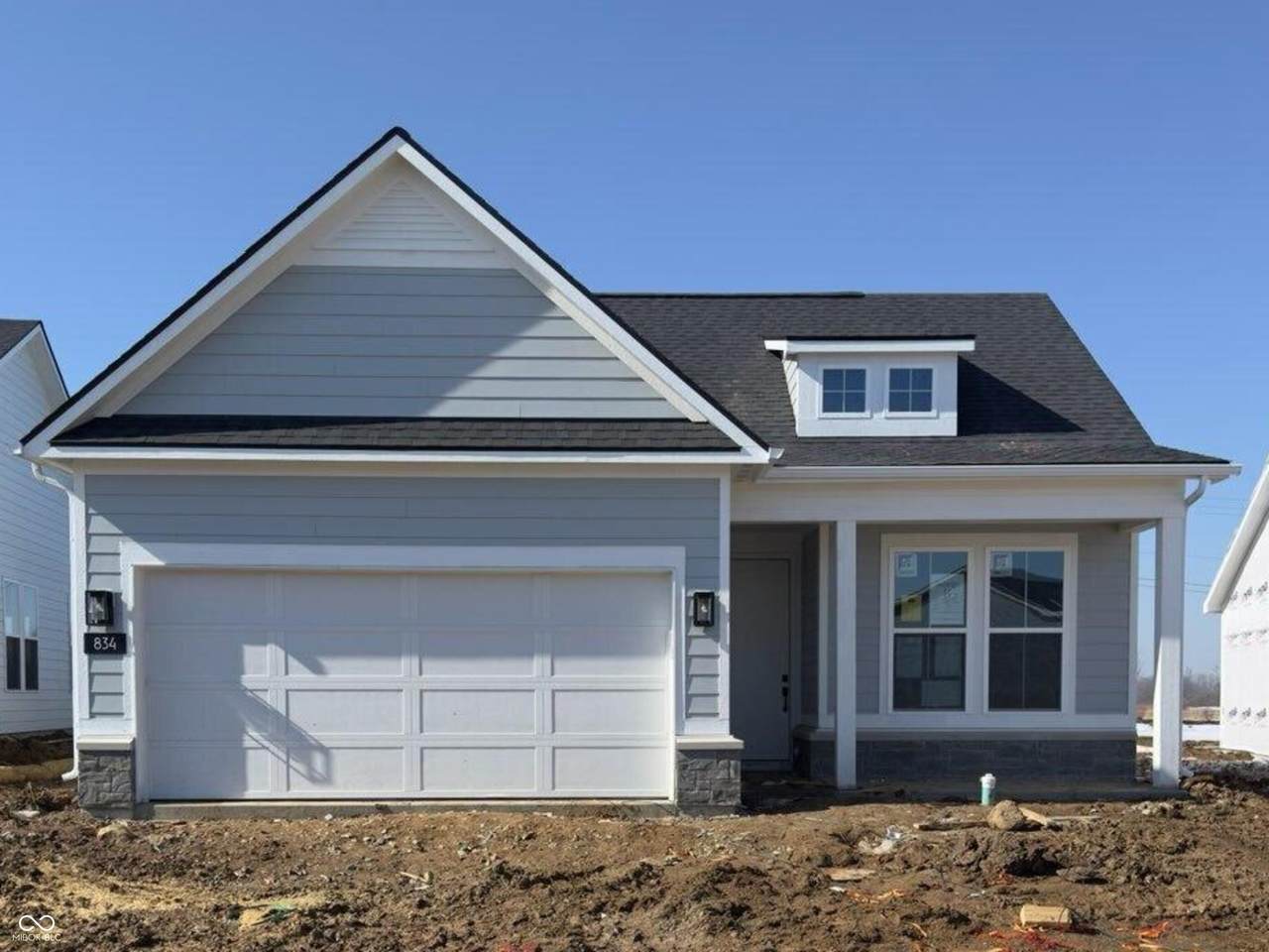 834 Daisy Street - Photo 1