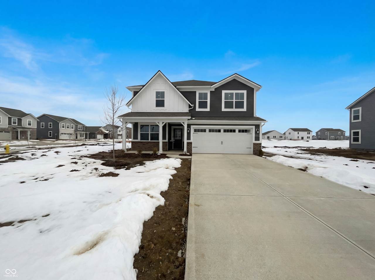 2415 Fir Drive - Photo 1