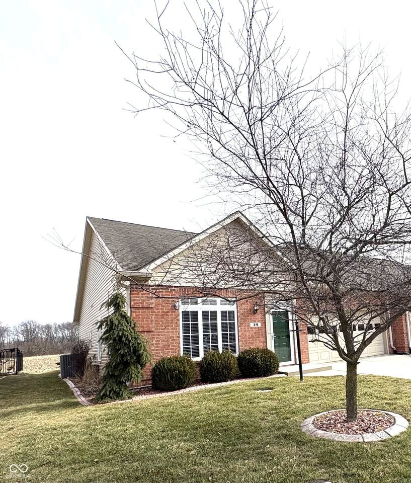 39 Copperleaf Drive - Photo 1