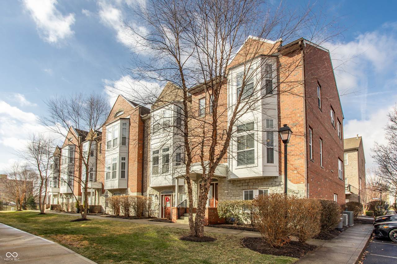 11881 Salerno Court - Photo 1