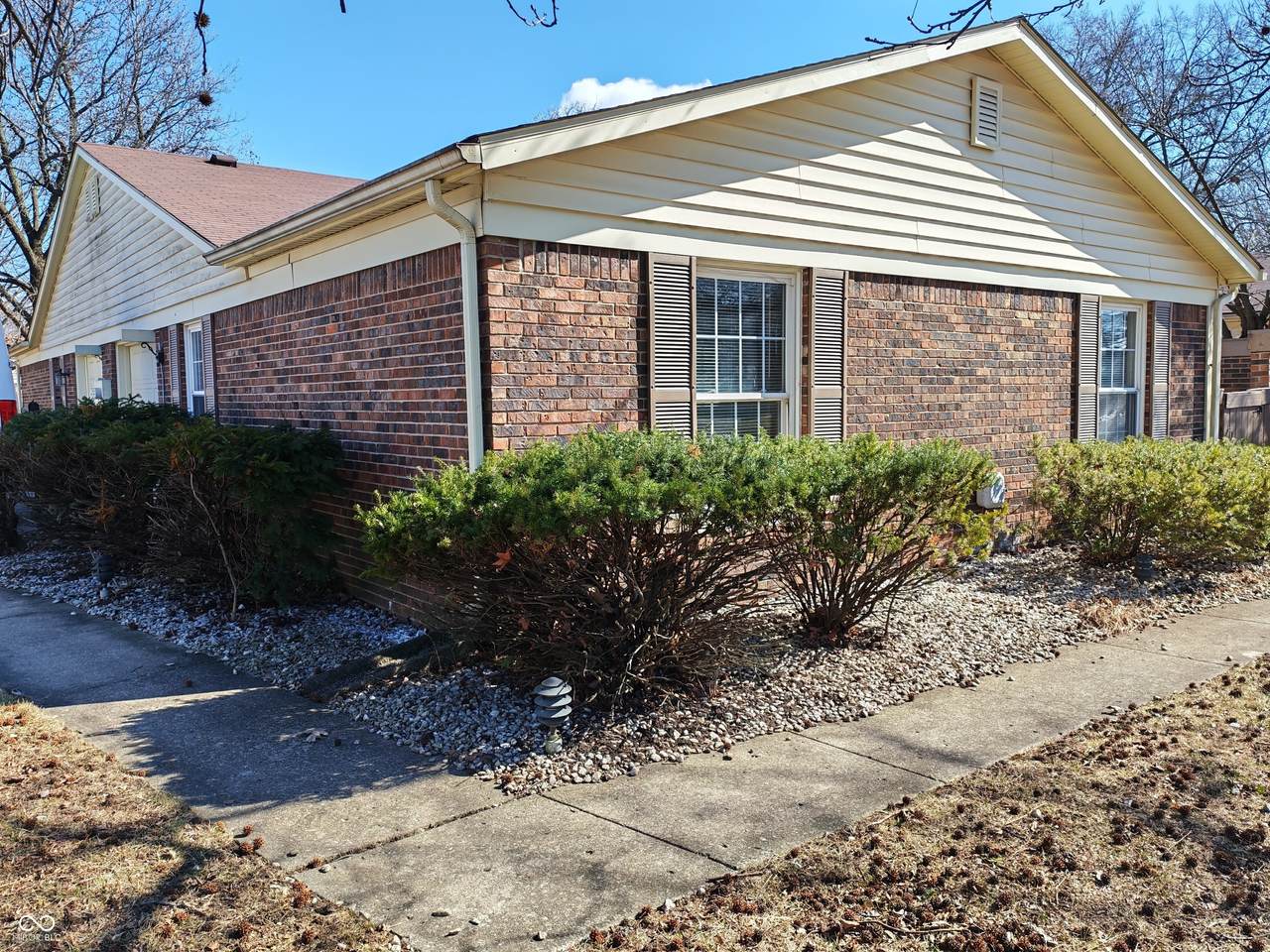 4714 Dorkin Court - Photo 1