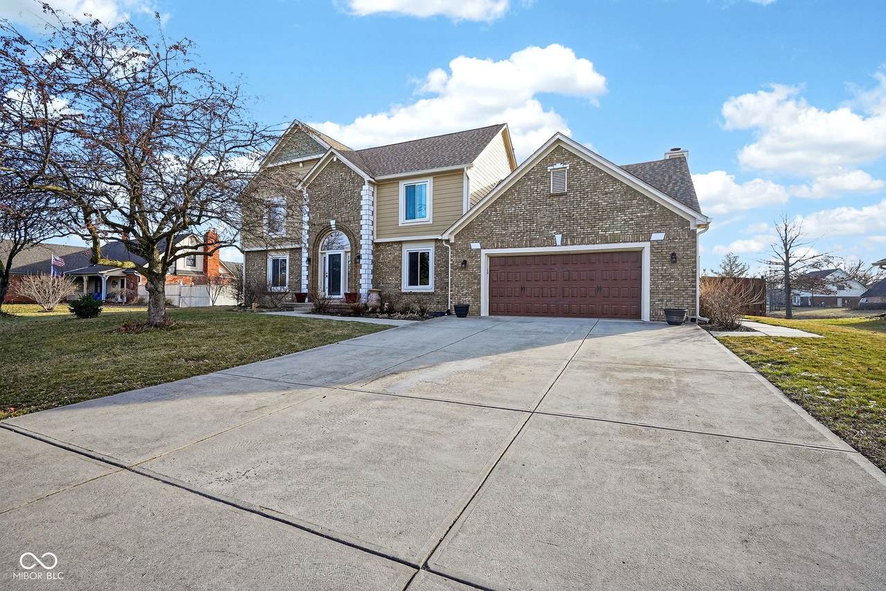 867 Ironwood West Drive - Photo 1