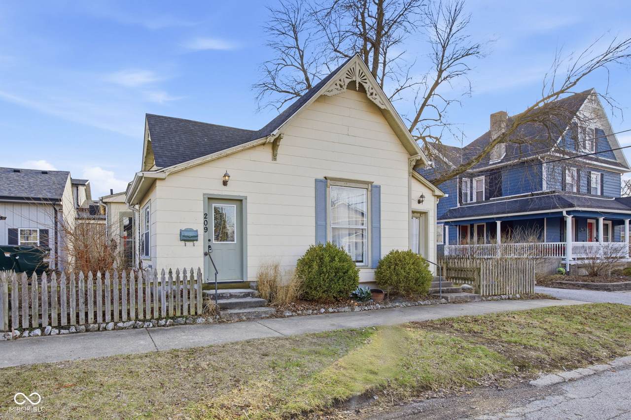 209 North Street - Photo 1