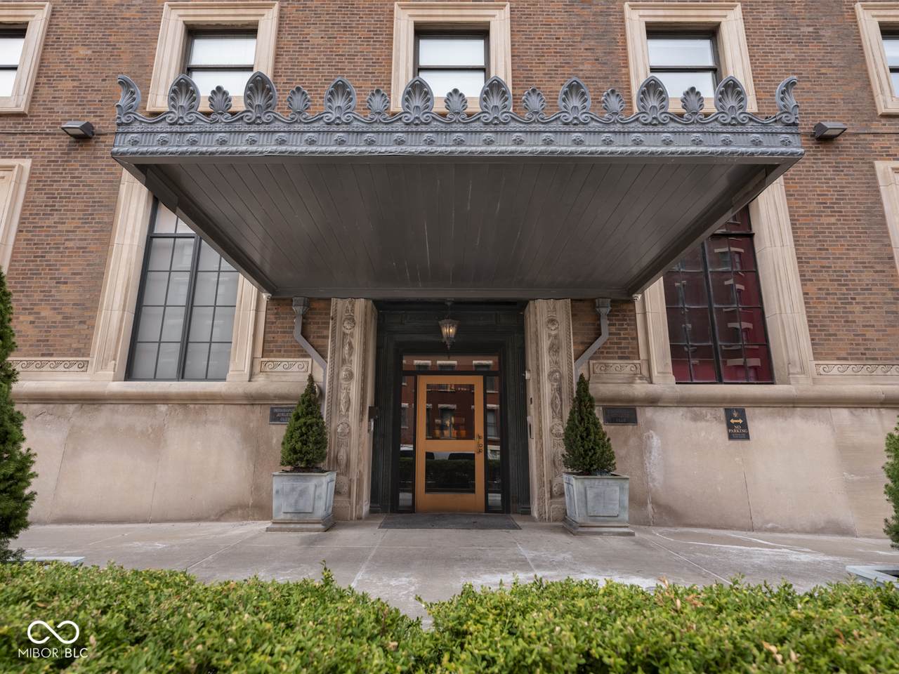 350 Meridian Street - Photo 1