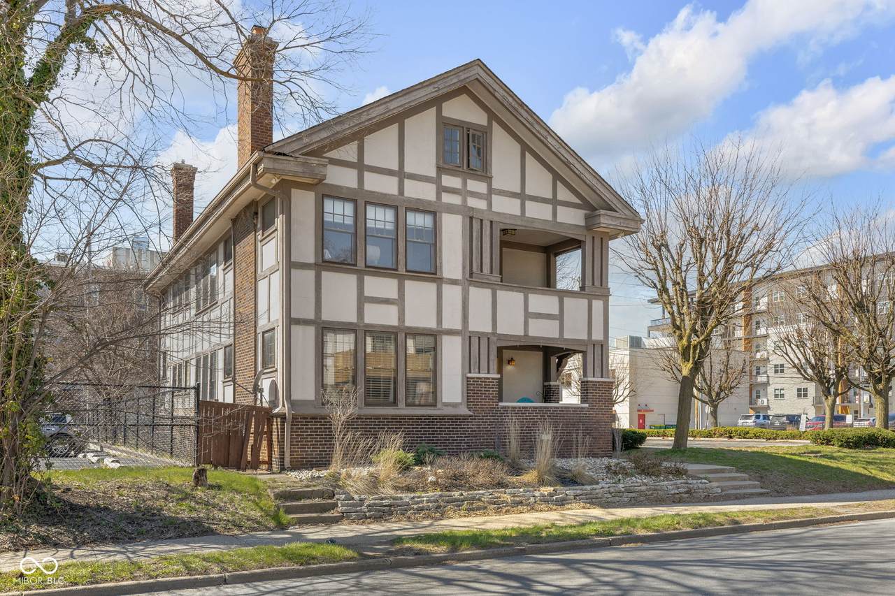 1734 Pennsylvania Street - Photo 1